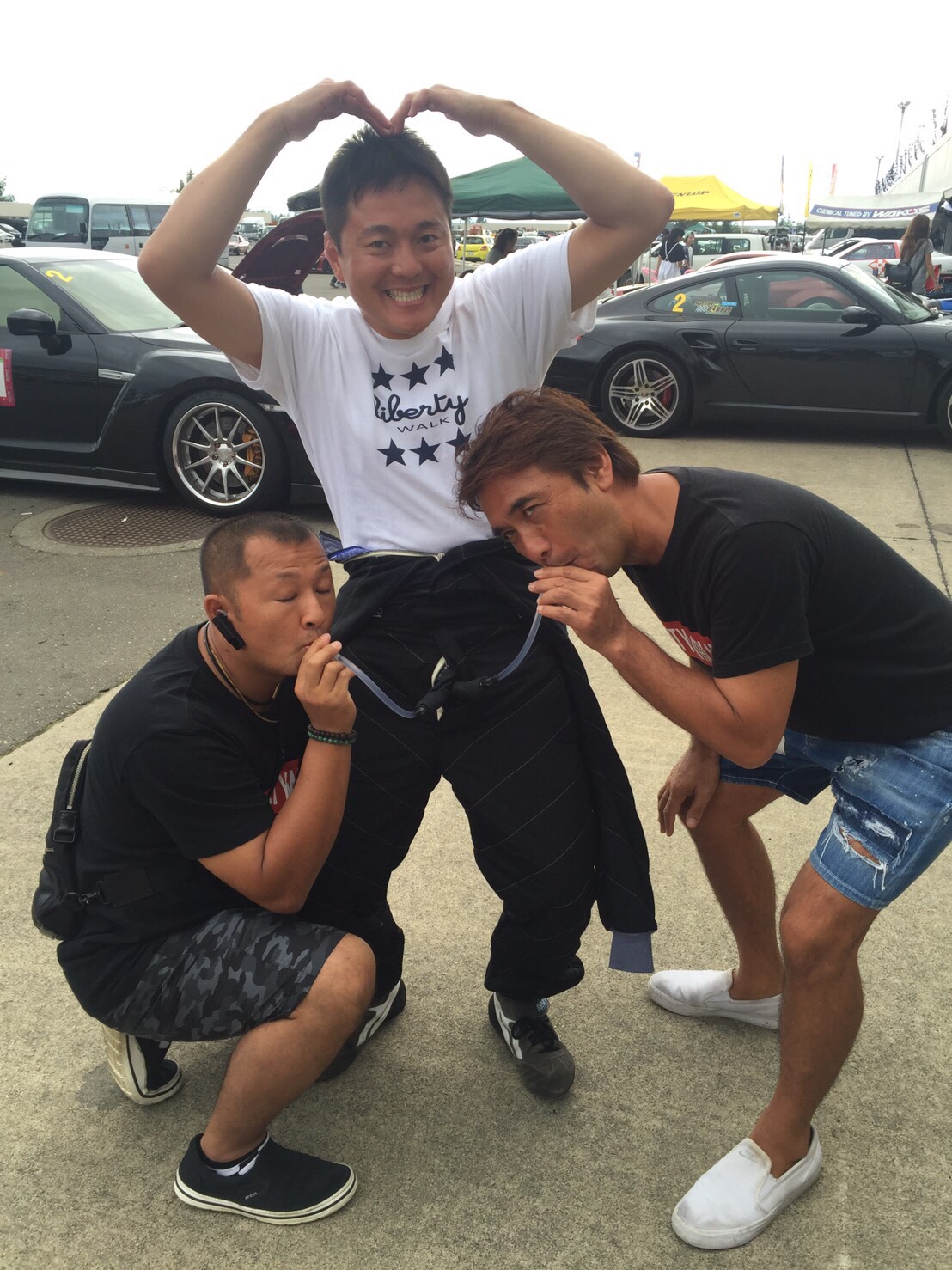8月17日「水」山本が送ります。TOMMYの1日 ランクルハマーアルファード_b0127002_17283212.jpg
