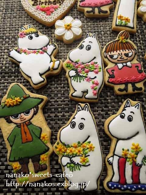 お誕生日の贈り物 ムーミンクッキーのラッピング Nanako Sweets Cafe お誕生日の贈り物 ムーミンクッキーのラッピング Nanako Sweets Cafe