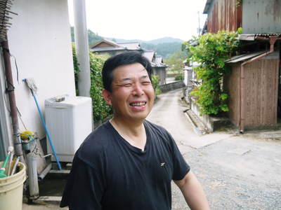無農薬栽培の『秋ウコン』 ウコンの花が咲きました!現地取材:種まきから花まで(その1)_a0254656_18274369.jpg