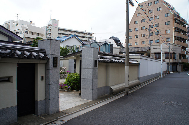 【絵師塔婆考】葛飾北斎の両墓制的な祀られ方(誓教寺、法性寺、生誕地妄想、兄妹墓、遍照院、北斎忌、波の伊八)【浅草、本所、柳島妙見、妙法寺、南房にて波を見・・・】_b0116271_16534850.jpg