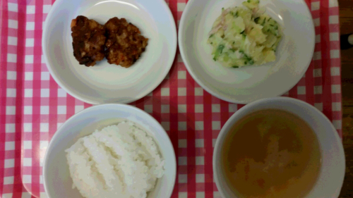 8月19日の給食【★お誕生日献立★】_c0293682_16151500.jpg