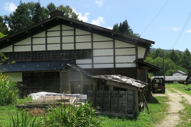 ヴィヴィオT-TOPと捨てられた村_f0076731_23045387.jpg