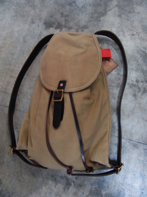 人気のSLOWより・・・ウチらしくないBAG PACK 。。。でも何かイイ!★?_d0152280_9435078.jpg