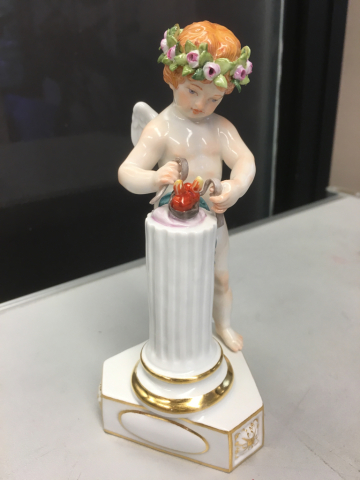 ベストフラワーアレンジメント × マイセン 美しきお花コラボ_c0195496_22584964.jpg