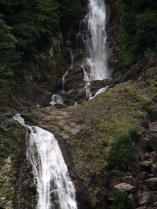 久々の滝巡り【熊野川の滝】_b0356221_19203957.jpg