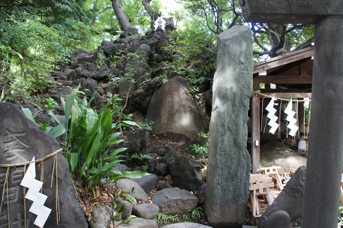 圓通寺(三ノ輪)と彰義隊士の墓、小塚原の由来_b0116271_9495975.jpg