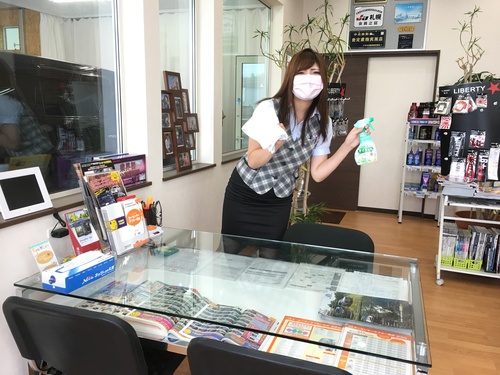 8月23日 火曜日のひとログヽ( ‘ω’ )ノ ドバイからランクル200ディーゼル到着♫_b0127002_17163713.jpg