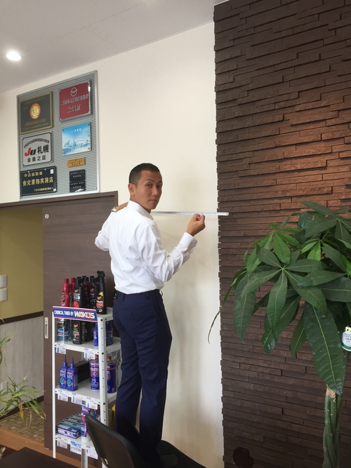 8月23日 火曜日のひとログヽ( ‘ω’ )ノ ドバイからランクル200ディーゼル到着♫_b0127002_17261251.jpg