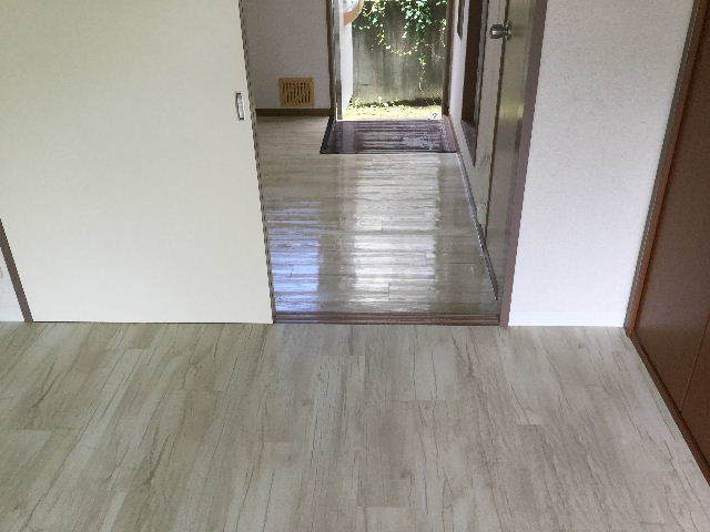 賃貸リフォーム3日目 有償工事と無償部分_f0031037_17244525.jpg