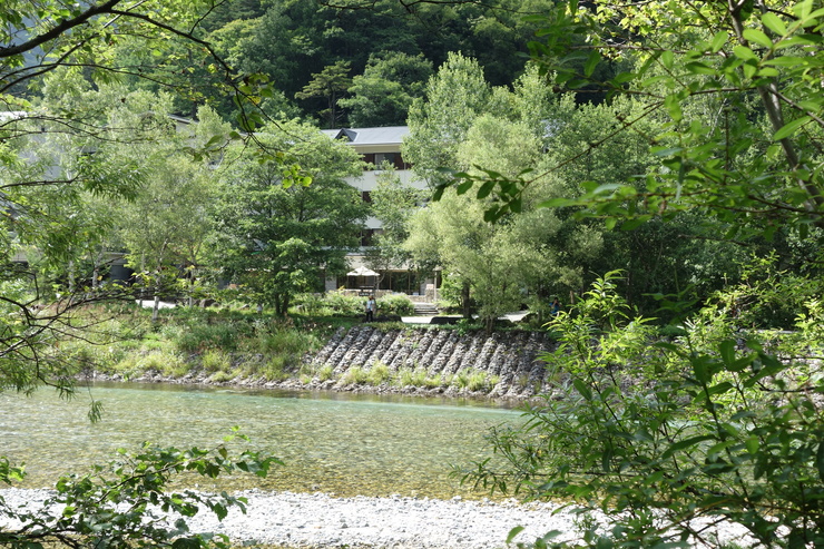 a0287336_2258225.jpg