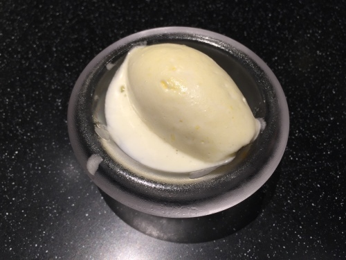 c0274350_04104939.jpeg