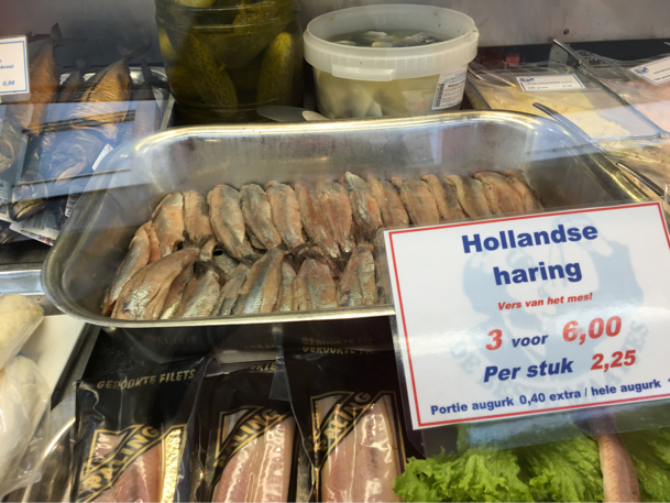 ハーリングと魚色々 Nederlanden地位向上委員会