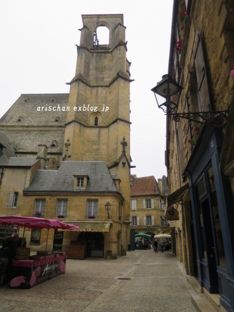 サルラの旧市街＠フランス♪_f0295238_13011211.jpg