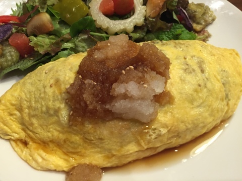 喫茶 1er ぷるみえ (ツナとキノコのバターライス 自家製ポン酢をかけた大根おろしをのせて)_e0115904_03192352.jpg