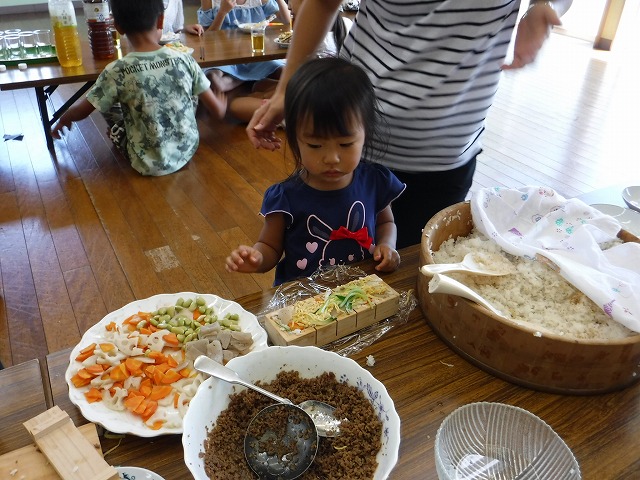 ８月26日 爽やか福祉財団講演、子どものえんがわ手伝い、総合教育委員会議、地域猫_d0143678_22433310.jpg