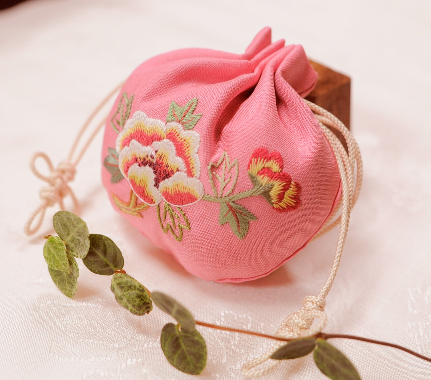 韓国刺繍特別ワークショップ 参加者募集 Koe Kyo 日々燦々