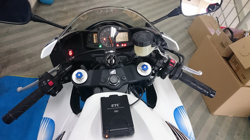 中古車cbr600rr コニカミノルタカラー 北九州市八幡西区のバイク屋 バイパスホンダ八幡店 山口店長ブログ