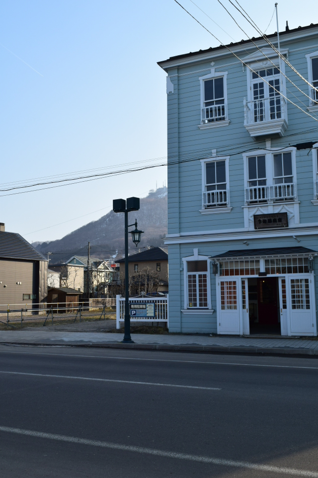 函館市弁天町の旧堤商会(函館の建築再見)_f0142606_5343419.jpg