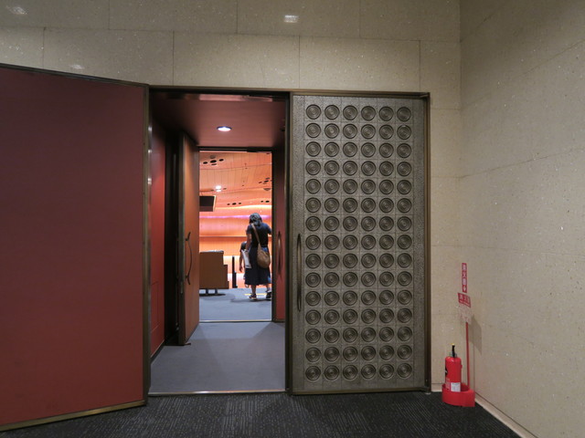 a0210108_1382297.jpg