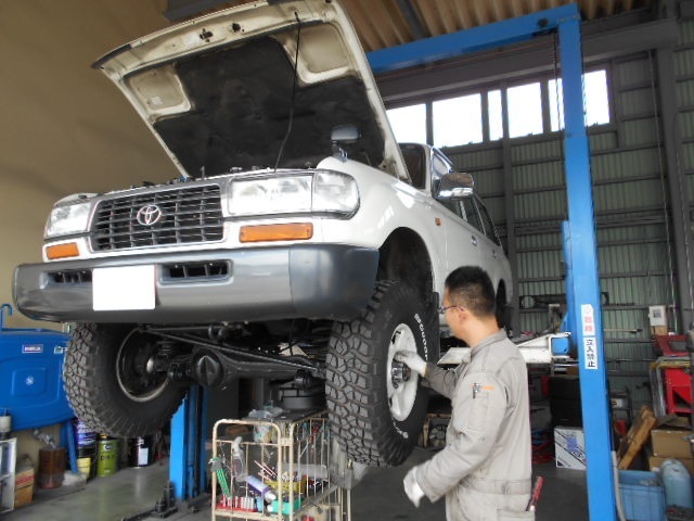 80ランクル、プリウス車検整備中(*^ー^*)_c0213517_14203341.jpg