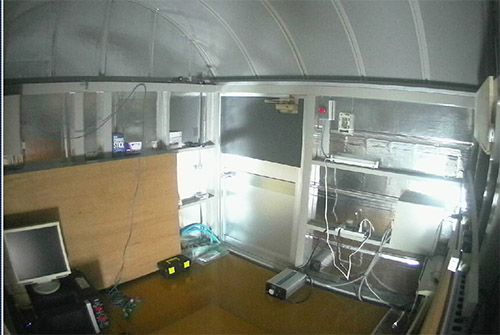 なかなか望遠鏡が設置できない。_c0061727_17454012.jpg