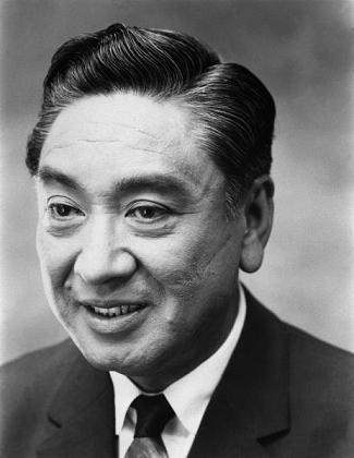 長谷川一夫（1908～1984） : 有名人の墓巡り～昭和の著名人と出会う旅～