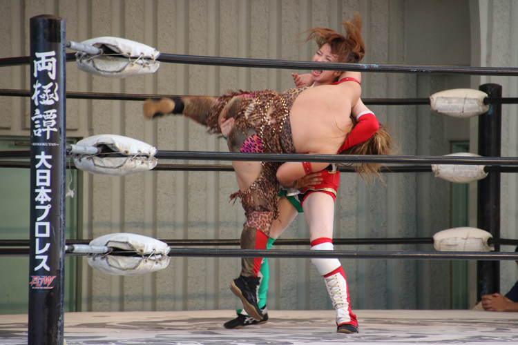 上野プロレス＆納涼会...10_a0229634_10452644.jpg