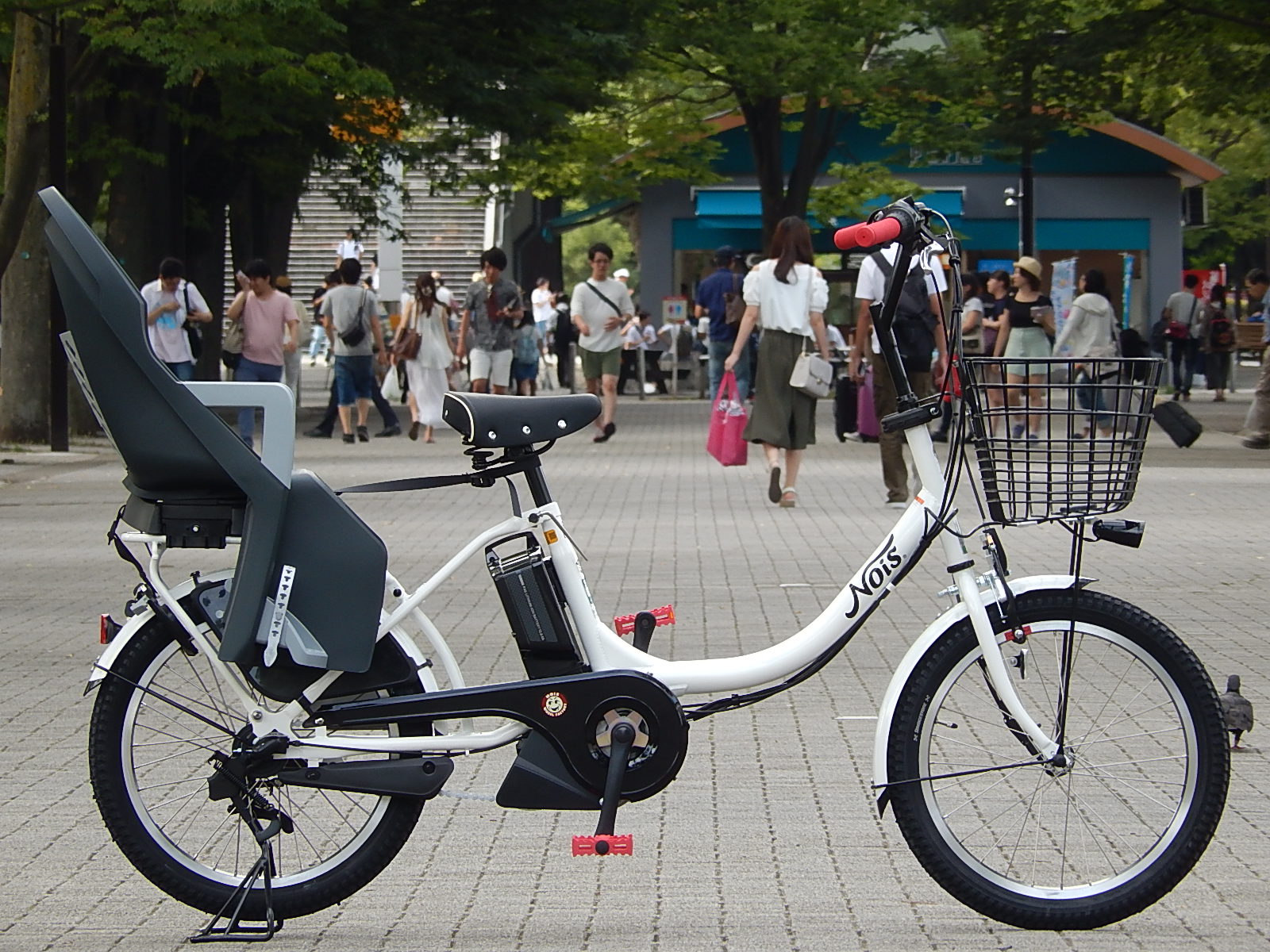 8月31日　渋谷　原宿　の自転車屋　FLAME bike前です_e0188759_17145374.jpg