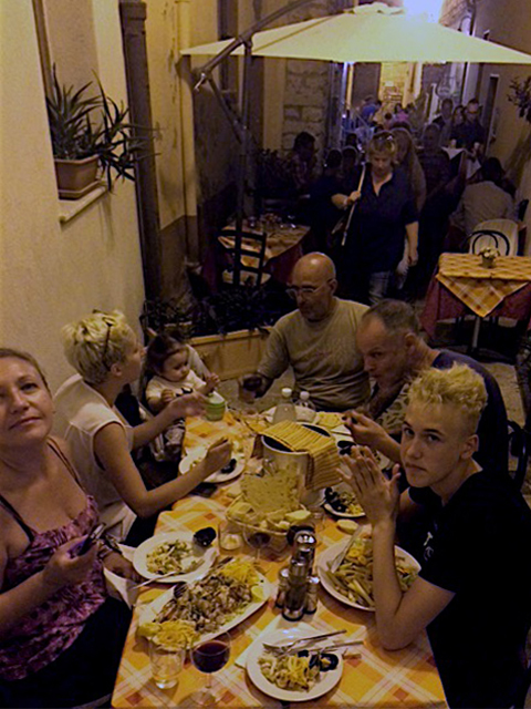 b0321680_20095657.jpeg