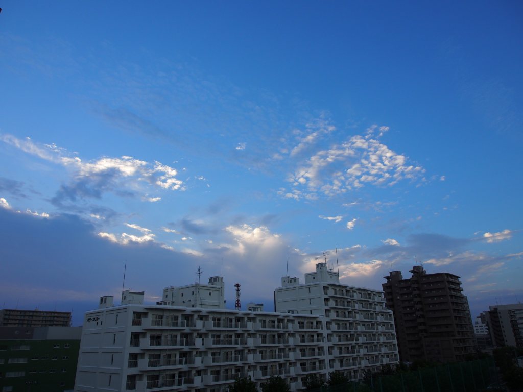 ９月１日　朝５時半の空_c0183777_6583076.jpg