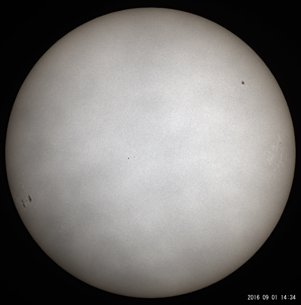 9月1日の太陽_e0174091_15320615.jpg
