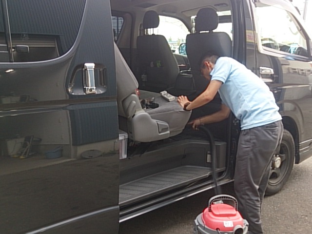 ★新しく入荷したお車達をご紹介ですッ( *´艸`)★(白石店)_c0161601_16435480.jpg