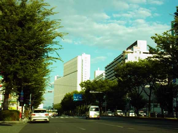 e0083517_03225318.jpg