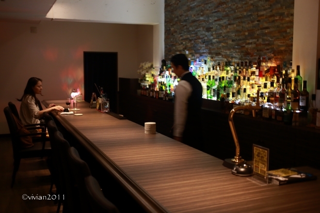 BAR George(ジョージ) ~バーテンダーがもてなす地下の隠れ家~_e0227942_12153672.jpg
