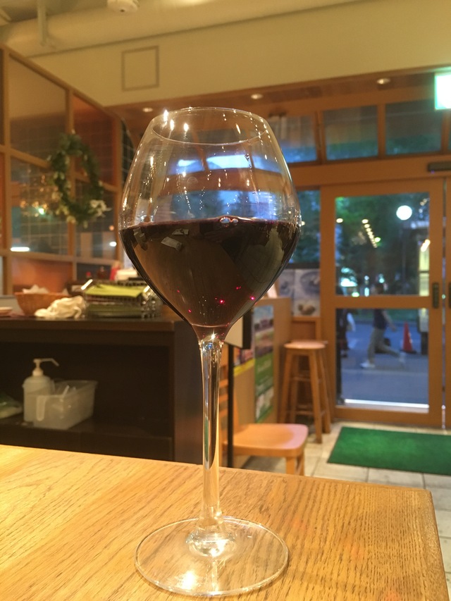 三鷹　『KINOKUNIYA vino kitchen』　駅北口に隣接する・・気軽に寄れる楽しきお店♪_e0130381_1056523.jpg