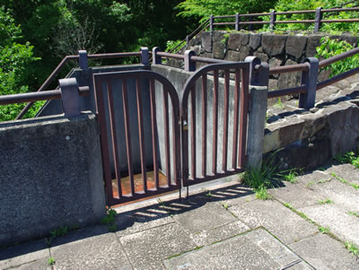 b0123486_11285.jpg
