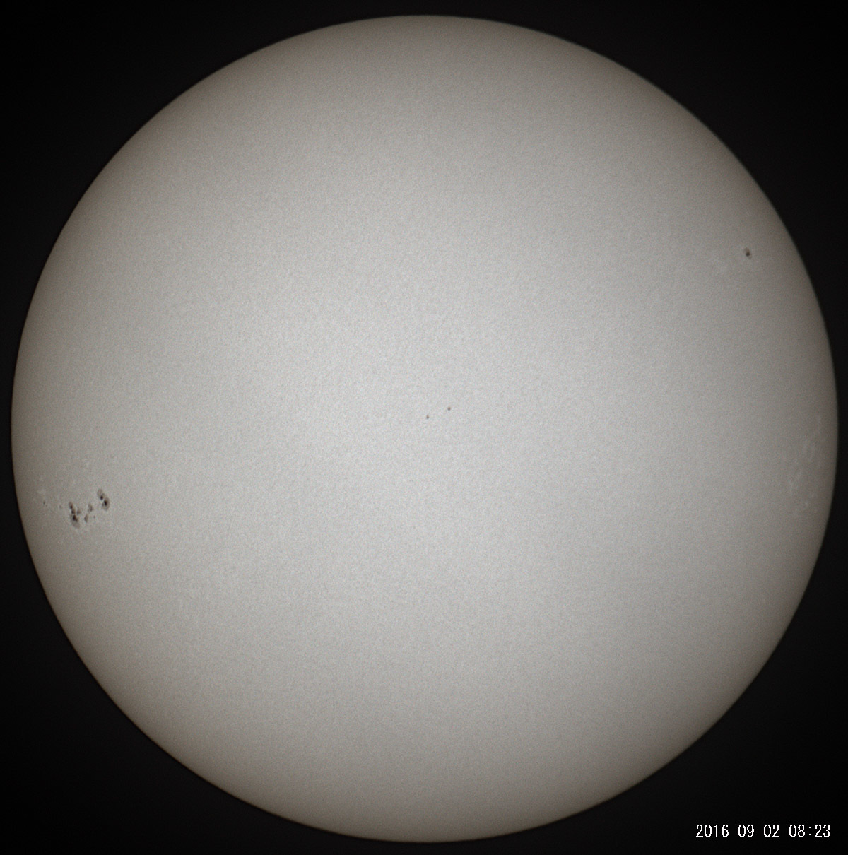 9月2日の太陽&台風接近中!!_e0174091_15450106.jpg