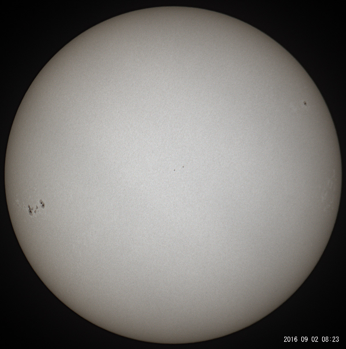 ９月２日の太陽＆台風接近中！！_e0174091_15450106.jpg