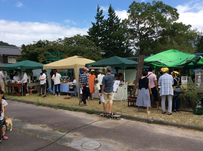 b0220002_17231081.jpeg