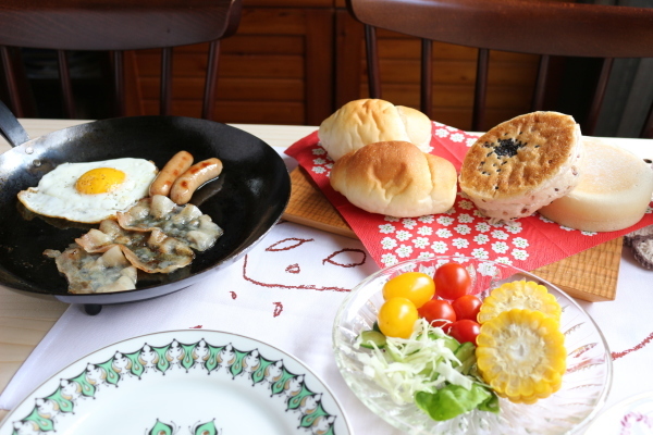 今日のBreakfastと家仕事☆_f0354014_20520079.jpg