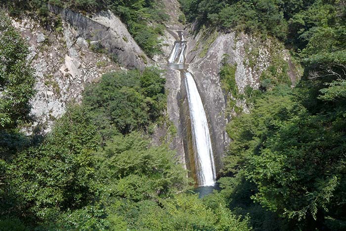 熊野、古座川の滝巡り_b0356221_17390603.jpg