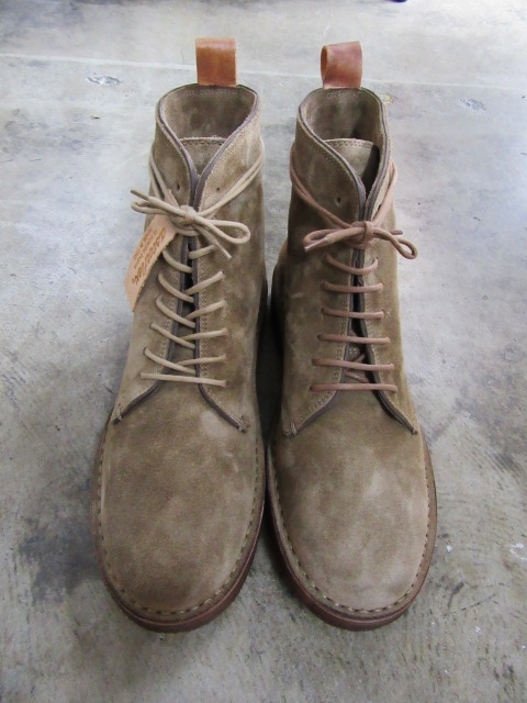 astorflex (MADE IN ITALY) ・・・ 8HOLE DESERT BOOTS!★!_d0152280_1034268.jpg