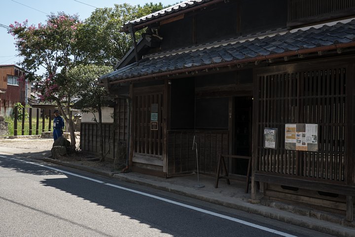 文久の庄屋屋敷はモダンアートの夢を見るか?_d0353489_20144555.jpg