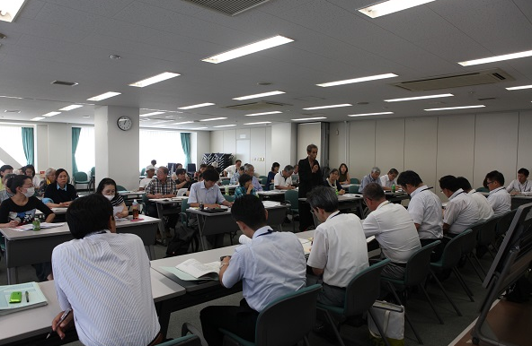 9.6住宅無償提供継続を!第3回福島県交渉 _e0068696_2325378.png