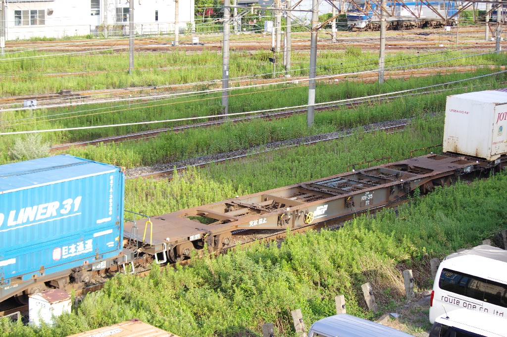 f0203926_23411223.jpg