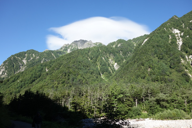 長野県に癒やされよう 2日目 その3～横尾を離れ、明神方向へ_a0287336_1348365.jpg