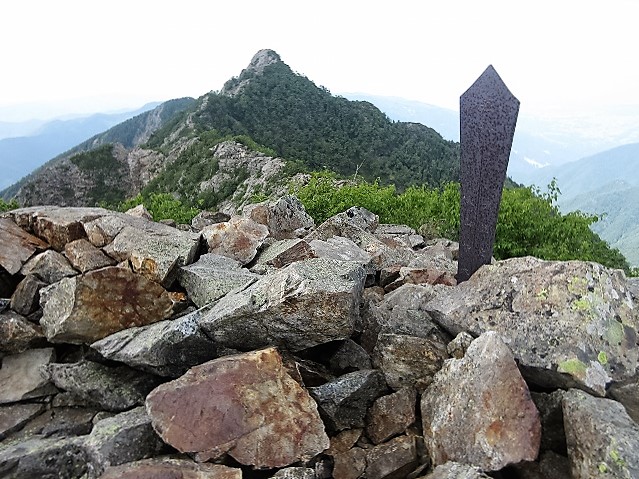 南アルプス　鋸岳の真髄を知る直登ルート角兵衛沢から熊穴沢（後編）　　   　  Nokogiri in Minami Alps_f0308721_21252868.jpg