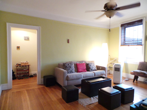 2BR Apartment in Jackson Heights, NY.     To SHARE ONLY about 30-45 DAYS/Year_e0111128_9104934.jpg