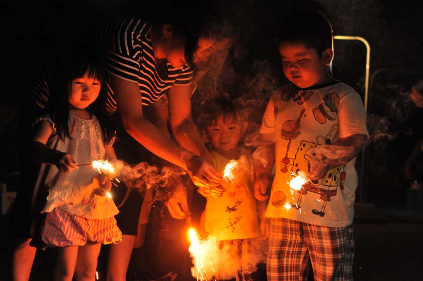 夏の終わりのＢＢＱ＆花火大会_b0075541_112792.jpg