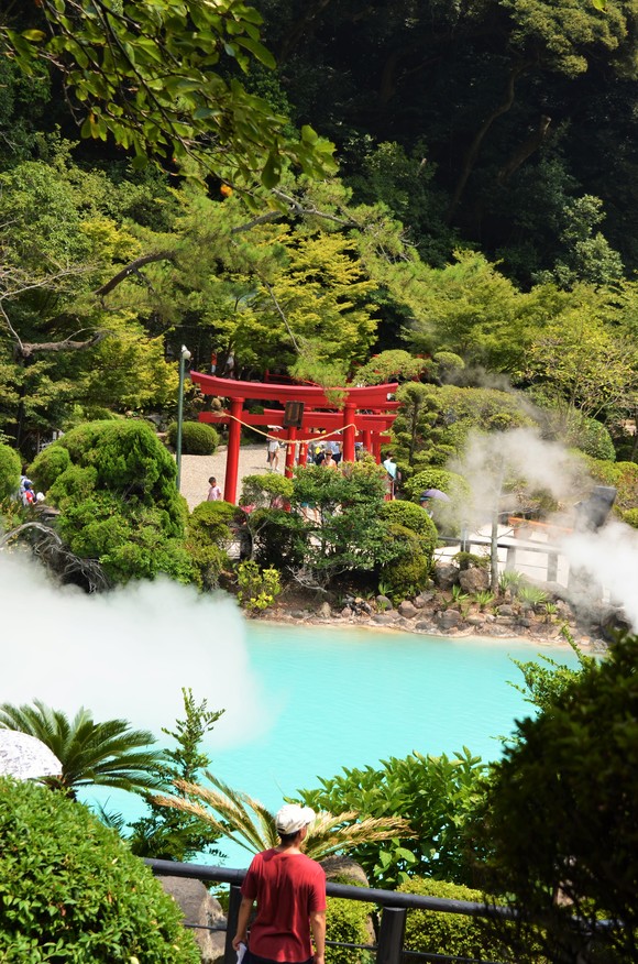 五日目。別府前編。貸し切りタクシーで地獄めぐり。:2016年ダイヤモンドプリンセス乗船記5_f0054556_2339856.jpg
